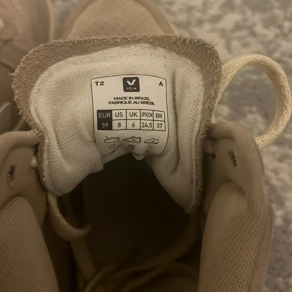 Veja V-15 Women’s 8 - Picture 5 of 5